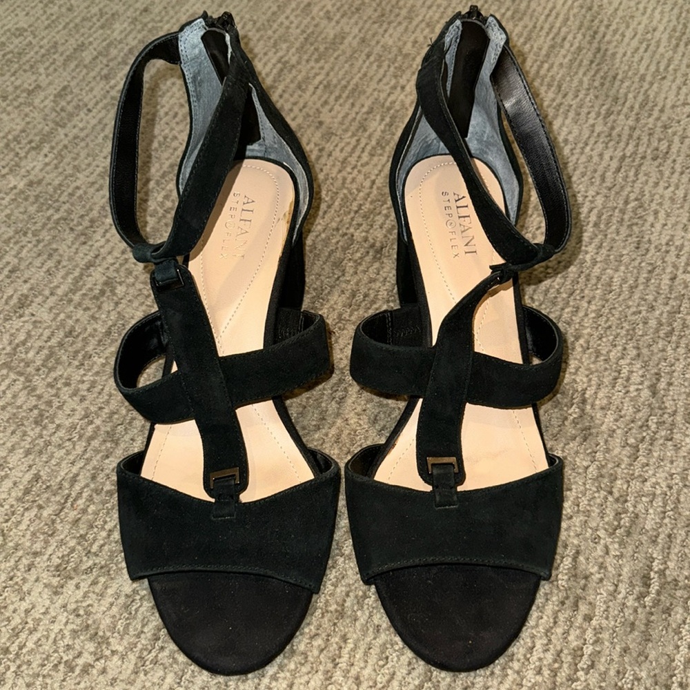Brand new Chunky 2.5 inch heel black sandals with silver hardware zipper back